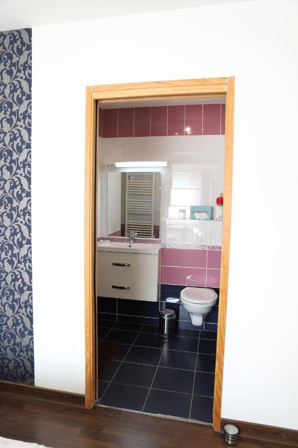 L'Escale Aux Framboises Bed and Breakfast Rouy-le-Petit Εξωτερικό φωτογραφία